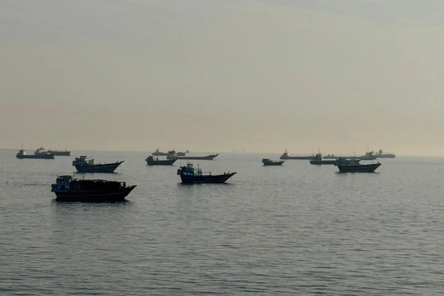 অভিবাসী ও উদ্ধারকারী জাহাজে সাগরে হুমকি-হয়রানির অভিযোগ: ত্রাণ সংস্থা
