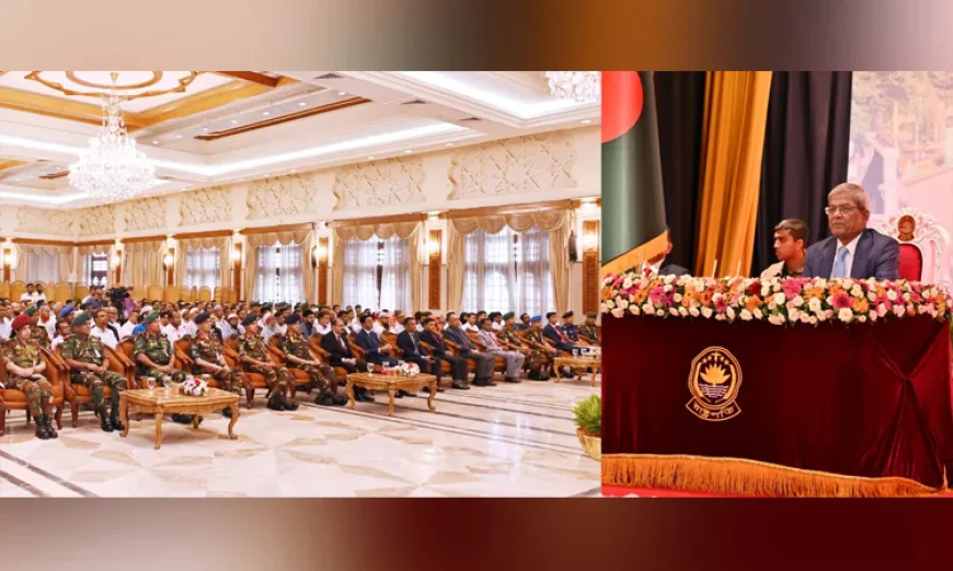 রাষ্ট্রীয় দায়িত্ব পালনে সম্পূর্ণ দলনিরপেক্ষ থাকার অঙ্গীকার রাষ্ট্রপতির
