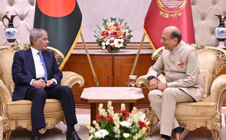 ভারতের সঙ্গে সম্পর্ক জোরদারে অমীমাংসিত ইস্যু সমাধানের আহ্বান রাষ্ট্রপতির