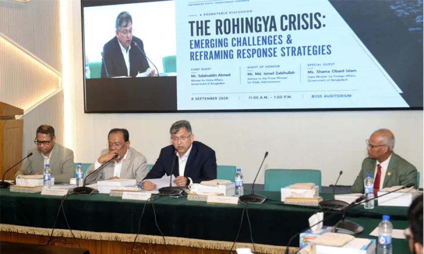 মানবিক সহায়তার পাশাপাশি রোহিঙ্গা সংকটের রাজনৈতিক সমাধান চান স্বরাষ্ট্রমন্ত্রী