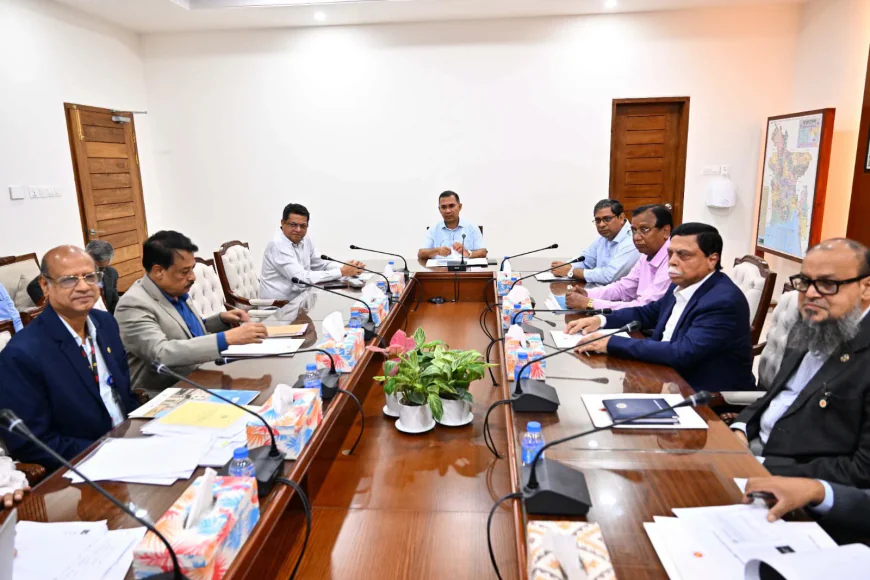 প্রধানমন্ত্রীর নির্দেশে গুলশান-ধানমন্ডিসহ রাজধানীর লেক দূষণ রোধে সমন্বিত উদ্যোগ
