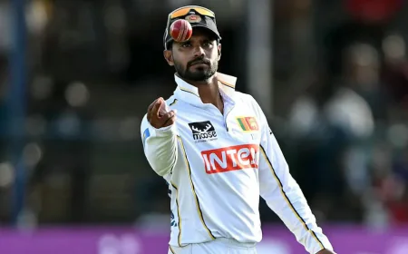 শ্রীলংকার টেস্ট দলের অধিনায়কত্ব ছাড়লেন ডি সিলভা